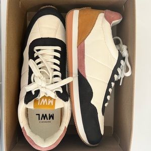 Brand New Madewell Court Sneakers in White, Tan, Pink and Navy. Never Worn!